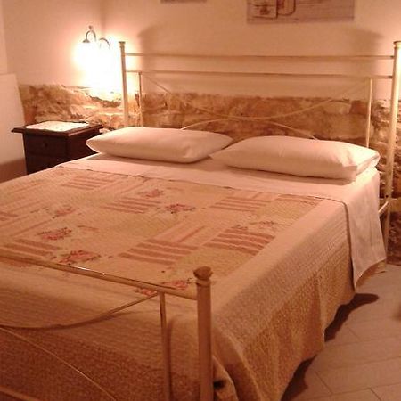 Appartamento Shabby Chic 特拉帕尼 客房 照片